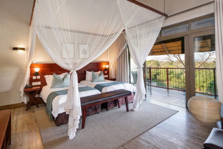 Ilala Lodge Hotel, Victoria Falls Zimbabwe, Outpost Africa (3)