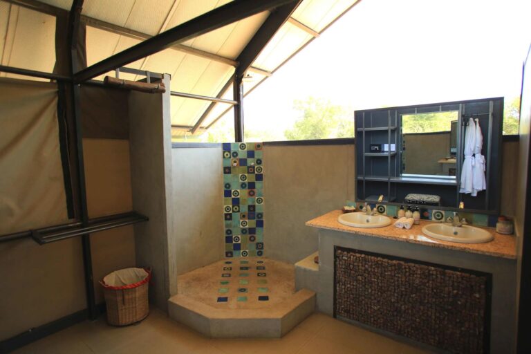 Kavinga Safari Camp, Outpost Africa Tourism (7)